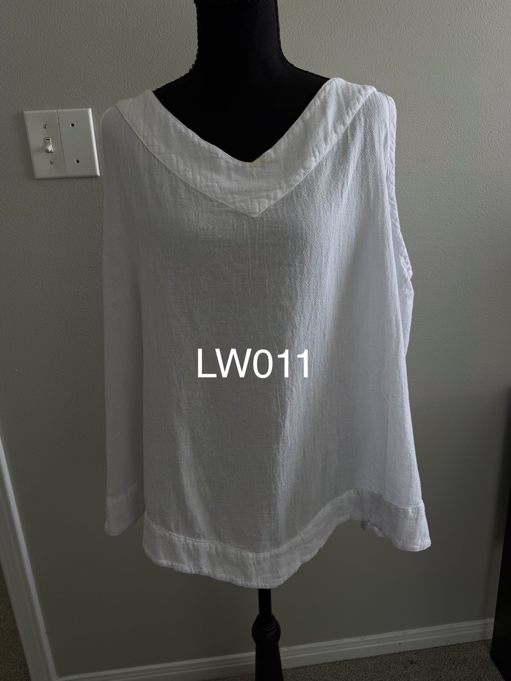 Oh My Gauze! White V-Neck Gauze Tunic